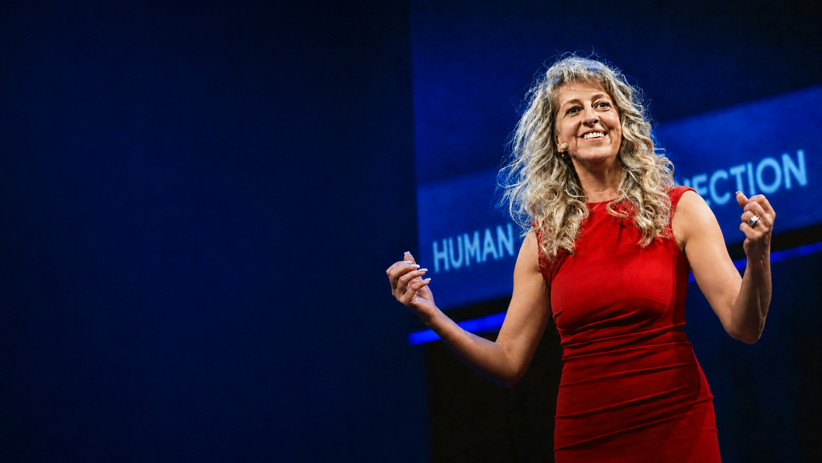 Carmen Cornelia Haselwanter als Keynote Speakerin für Human Connection auf der Bühne